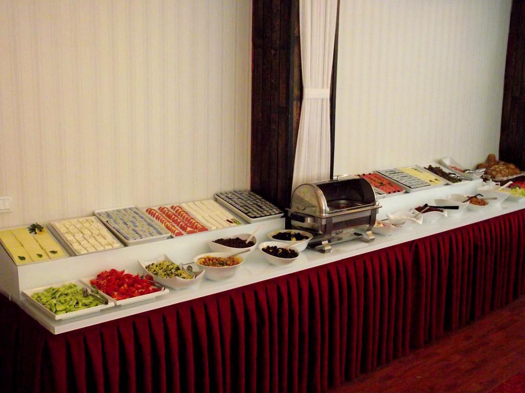 Akman Hotel Κουσάντασι Εξωτερικό φωτογραφία