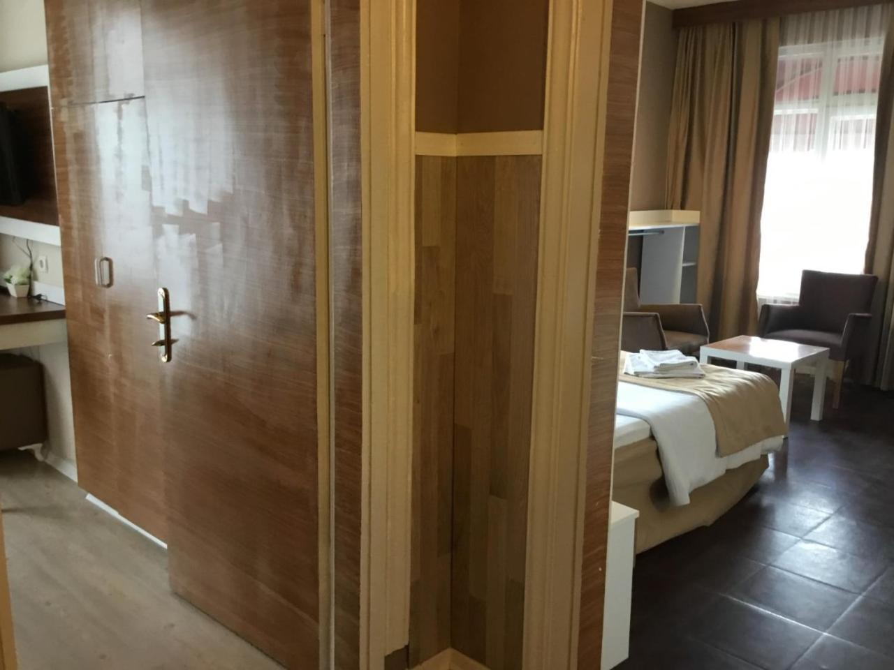 Akman Hotel Κουσάντασι Εξωτερικό φωτογραφία